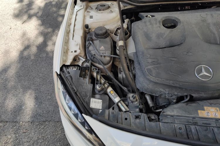 Used Mercedes-Benz GLA 2016 GLA 200 Fashion Model Engine Bay Right