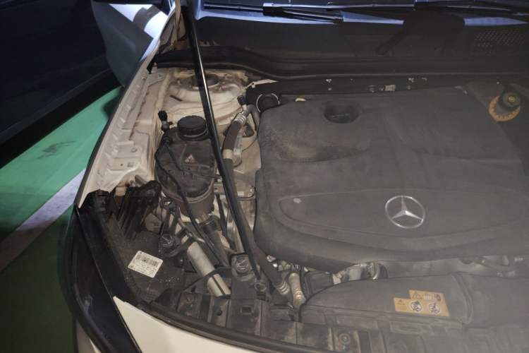 Used Mercedes-Benz GLA 2016 GLA 200 Sport Edition Engine Bay Right