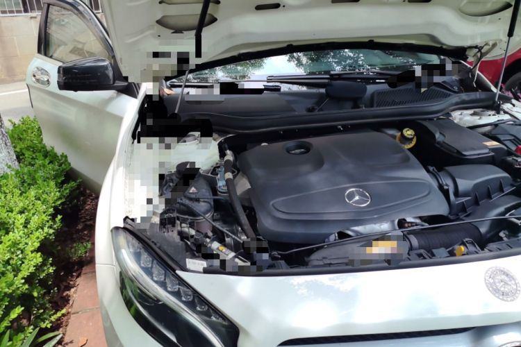 Used Mercedes-Benz GLA 2016 GLA 200 Fashion Model Engine Bay Right