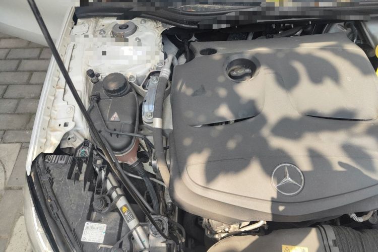 Used Mercedes-Benz GLA 2016 GLA 220 4MATIC Fashion Edition Engine Bay Right