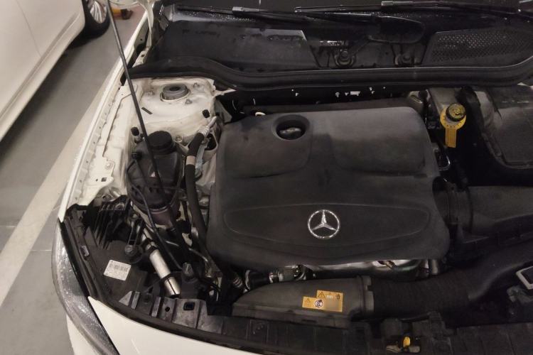 Used Mercedes-Benz GLA 2016 GLA 200 Sport Edition Engine Bay Right