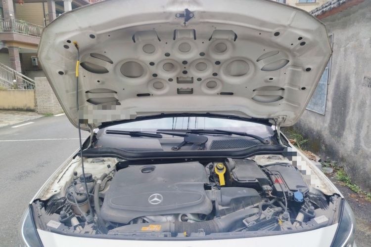 Used Mercedes-Benz GLA 2016 GLA 200 Sport Edition Engine Bay