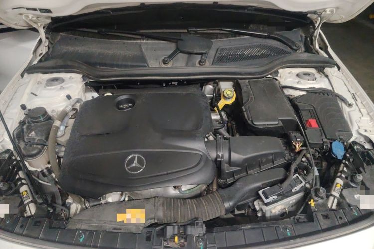 Used Mercedes-Benz GLA 2016 GLA 200 Fashion Model Engine Bay