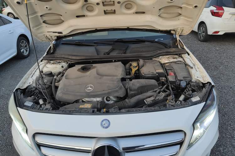 Used Mercedes-Benz GLA 2016 GLA 200 Sport Edition Engine Bay