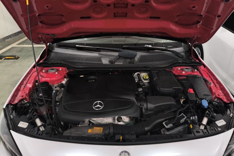 Used Mercedes-Benz GLA 2016 GLA 200 Sport Edition Engine Bay