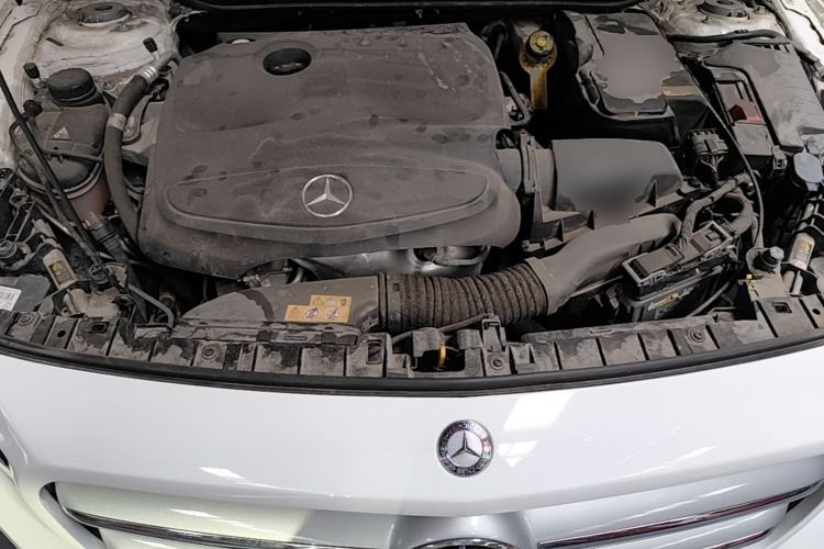 Used Mercedes-Benz GLA 2016 GLA 200 Fashion Model Engine Bay