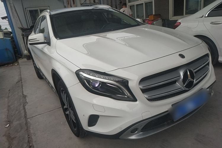 Used Mercedes-Benz GLA 2016 GLA 200 Fashion Model Exterior 1