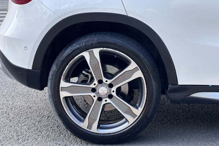 Used Mercedes-Benz GLA 2016 GLA 220 4MATIC Luxury Model Exterior 1