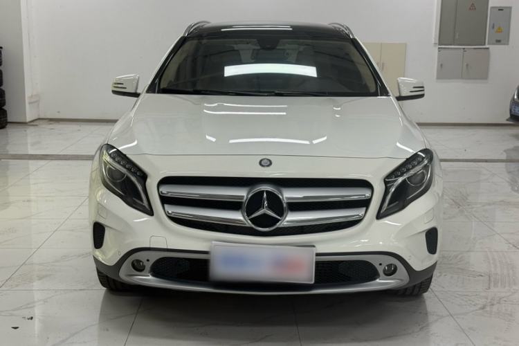 Used Mercedes-Benz GLA 2016 GLA 200 Fashion Model Exterior 1