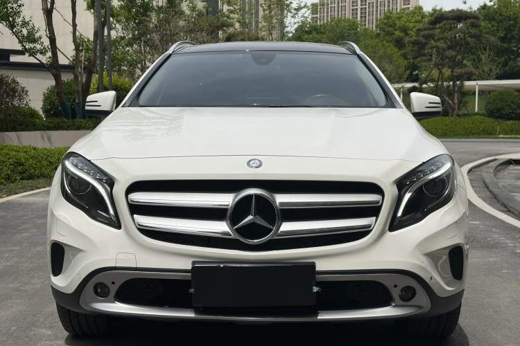 Used Mercedes-Benz GLA 2016 GLA 220 4MATIC Fashion Edition Exterior 1