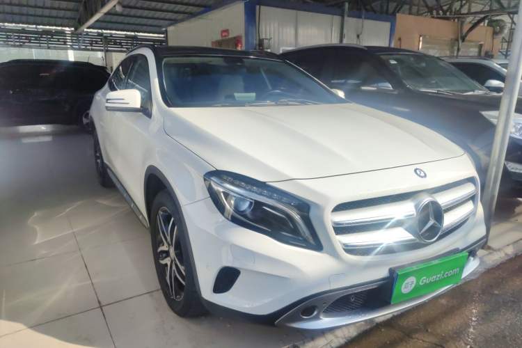 Used Mercedes-Benz GLA 2016 GLA 200 Fashion Model Exterior 1