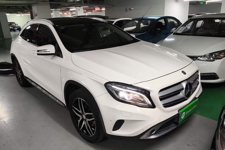 Used Mercedes-Benz GLA 2016 GLA 200 Fashion Model Exterior 1