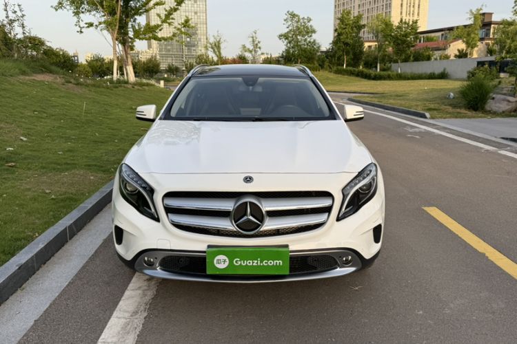 Used Mercedes-Benz GLA 2016 GLA 200 Fashion Model Exterior 1