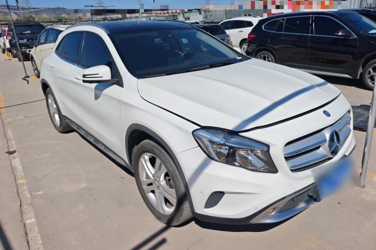 Used Mercedes-Benz GLA 2016 GLA 200 Fashion Model Exterior 1