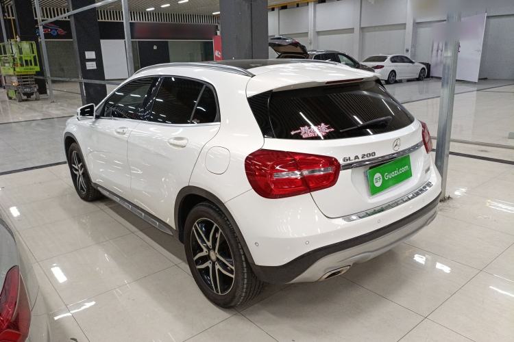 Used Mercedes-Benz GLA 2016 GLA 200 Fashion Model Exterior 2