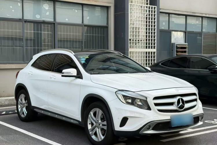 Used Mercedes-Benz GLA 2016 GLA 200 Sport Edition Exterior 2