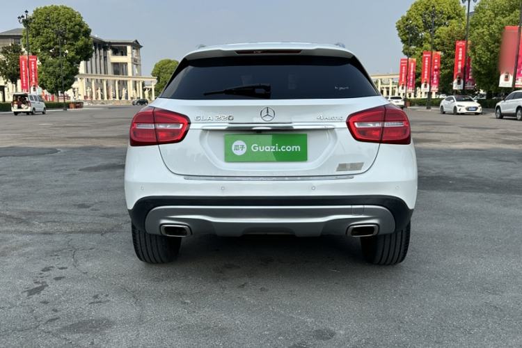 Used Mercedes-Benz GLA 2016 GLA 220 4MATIC Fashion Edition Exterior 2