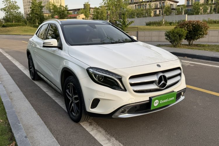 Used Mercedes-Benz GLA 2016 GLA 200 Fashion Model Exterior 2