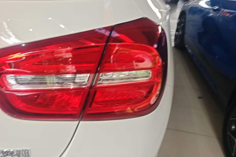 Used Mercedes-Benz GLA 2016 GLA 220 4MATIC Fashion Edition Exterior 3