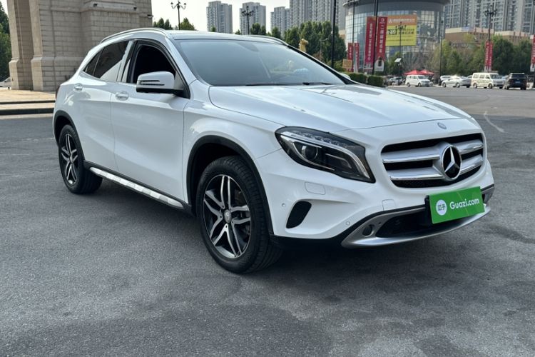 Used Mercedes-Benz GLA 2016 GLA 220 4MATIC Fashion Edition Exterior 3