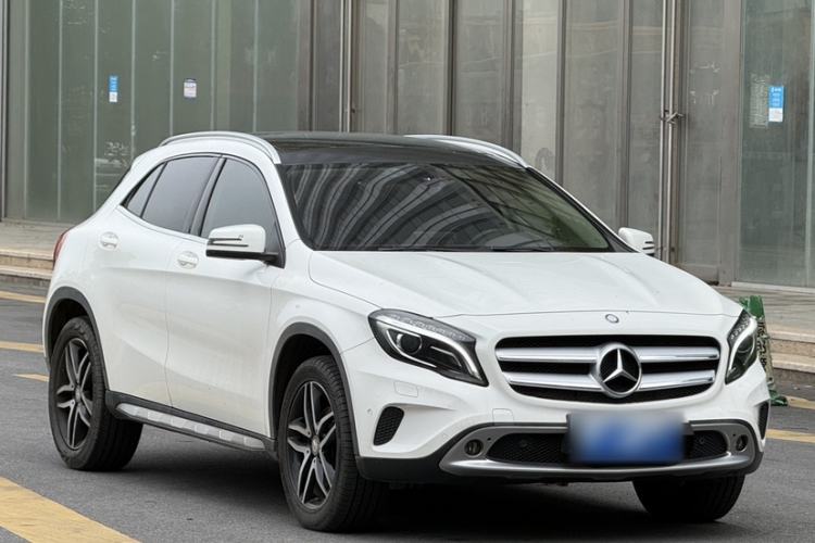 Used Mercedes-Benz GLA 2016 GLA 200 Fashion Model Exterior 3