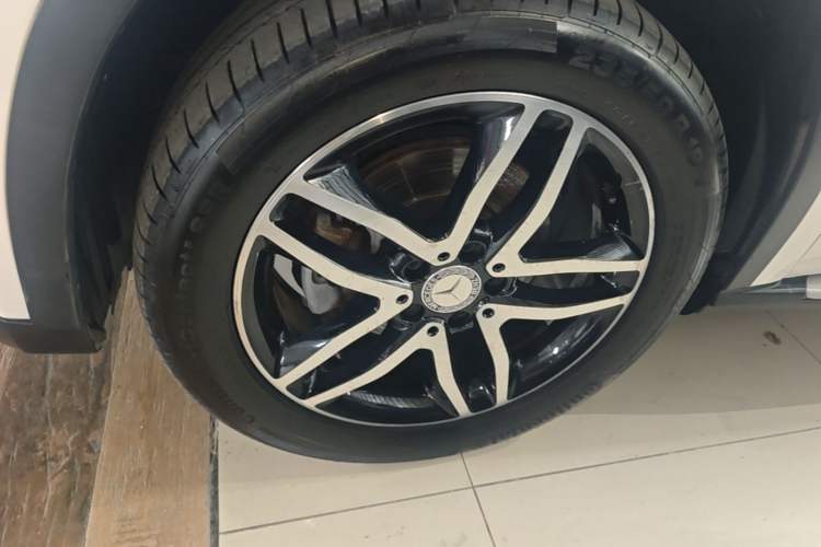 Used Mercedes-Benz GLA 2016 GLA 220 4MATIC Fashion Edition Exterior 4
