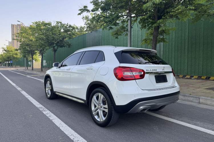 Used Mercedes-Benz GLA 2016 GLA 200 Sport Edition Exterior 4