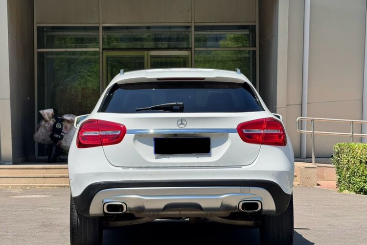 Used Mercedes-Benz GLA 2016 GLA 200 Fashion Model Exterior 4
