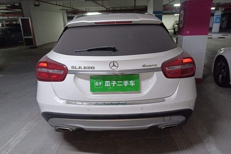 Used Mercedes-Benz GLA 2016 GLA 220 4MATIC Luxury Model Exterior 4