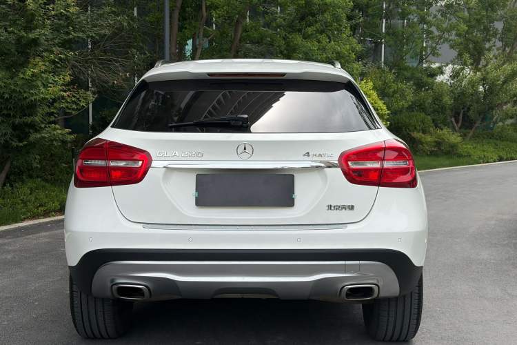 Used Mercedes-Benz GLA 2016 GLA 220 4MATIC Fashion Edition Exterior 4