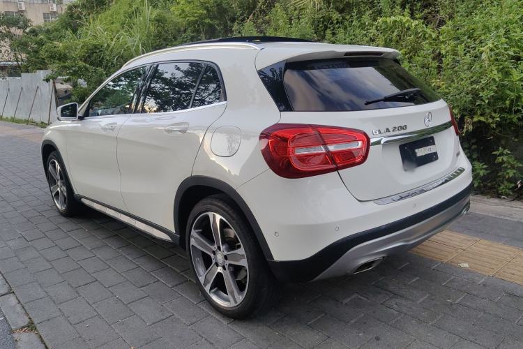 Used Mercedes-Benz GLA 2016 GLA 200 Fashion Model Exterior 4