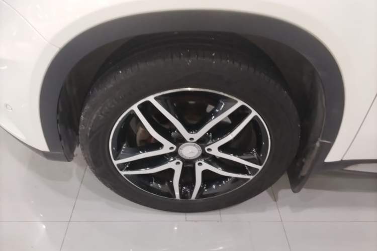 Used Mercedes-Benz GLA 2016 GLA 200 Fashion Model Exterior 4