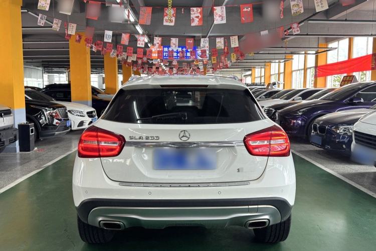 Used Mercedes-Benz GLA 2016 GLA 200 Fashion Model Exterior 4