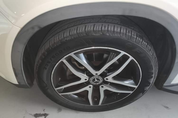 Used Mercedes-Benz GLA 2016 GLA 200 Fashion Model Exterior 4