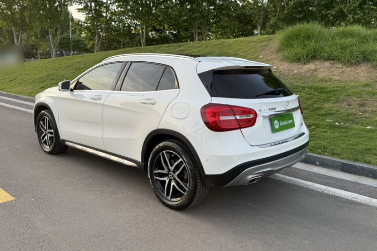 Used Mercedes-Benz GLA 2016 GLA 200 Fashion Model Exterior 4