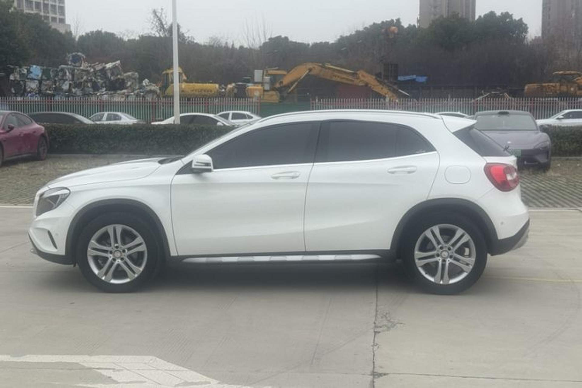 Used Mercedes-Benz GLA 2016 GLA 200 Sport Edition Exterior 4