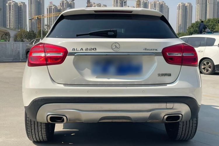 Used Mercedes-Benz GLA 2016 GLA 220 4MATIC Fashion Edition Exterior 5