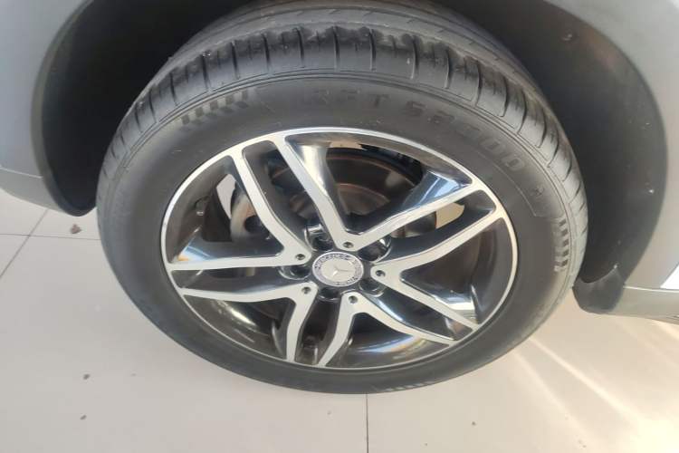 Used Mercedes-Benz GLA 2016 GLA 200 Fashion Model Exterior 5