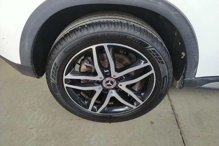 Used Mercedes-Benz GLA 2016 GLA 200 Fashion Model Exterior 5