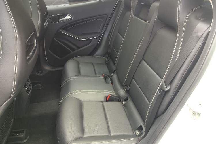 Used Mercedes-Benz GLA 2016 GLA 200 Sport Edition Exterior 6