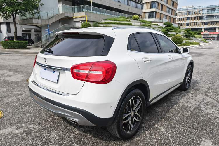 Used Mercedes-Benz GLA 2016 GLA 200 Fashion Model Exterior 6