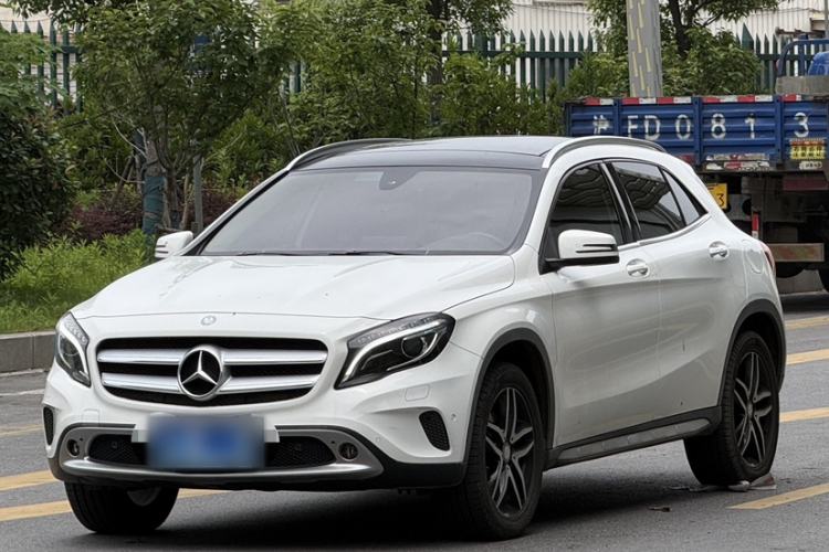Used Mercedes-Benz GLA 2016 GLA 200 Fashion Model Exterior 6