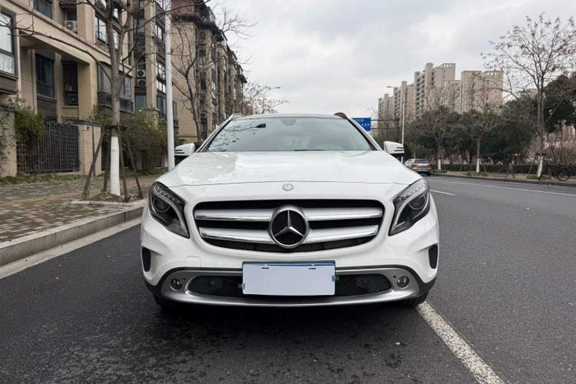 Used Mercedes-Benz GLA 2016 GLA 220 4MATIC Fashion Edition Exterior 7