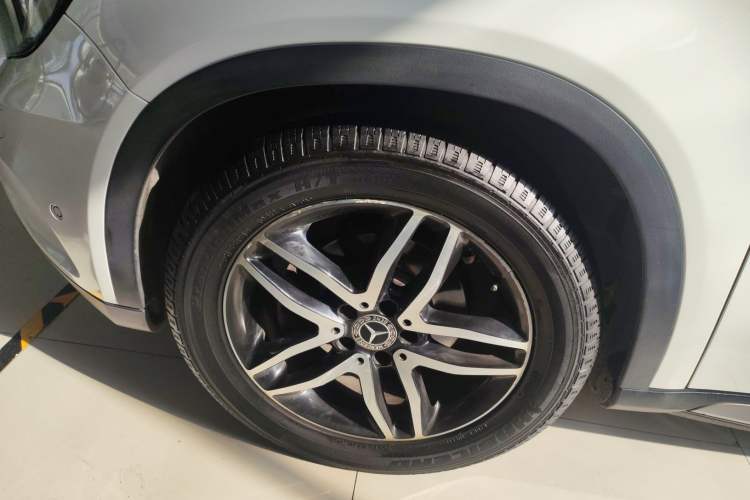 Used Mercedes-Benz GLA 2016 GLA 220 4MATIC Fashion Edition Exterior 7