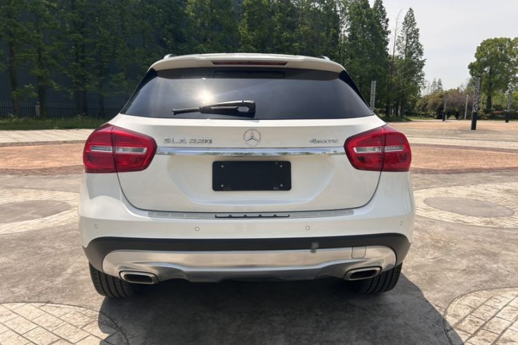 Used Mercedes-Benz GLA 2016 GLA 220 4MATIC Fashion Edition Exterior 7