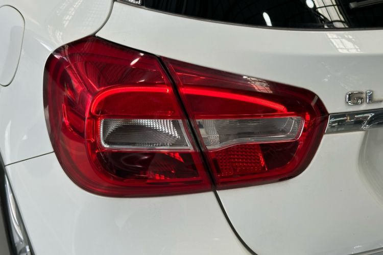 Used Mercedes-Benz GLA 2016 GLA 200 Sport Edition Exterior 7