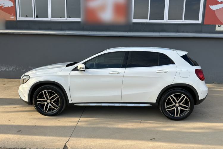 Used Mercedes-Benz GLA 2016 GLA 200 Fashion Model Exterior 8
