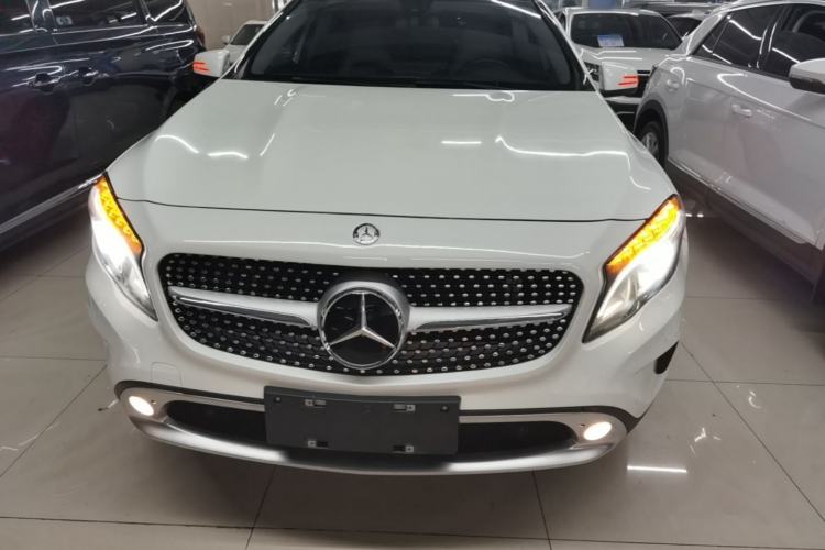 Used Mercedes-Benz GLA 2016 GLA 220 4MATIC Fashion Edition Front