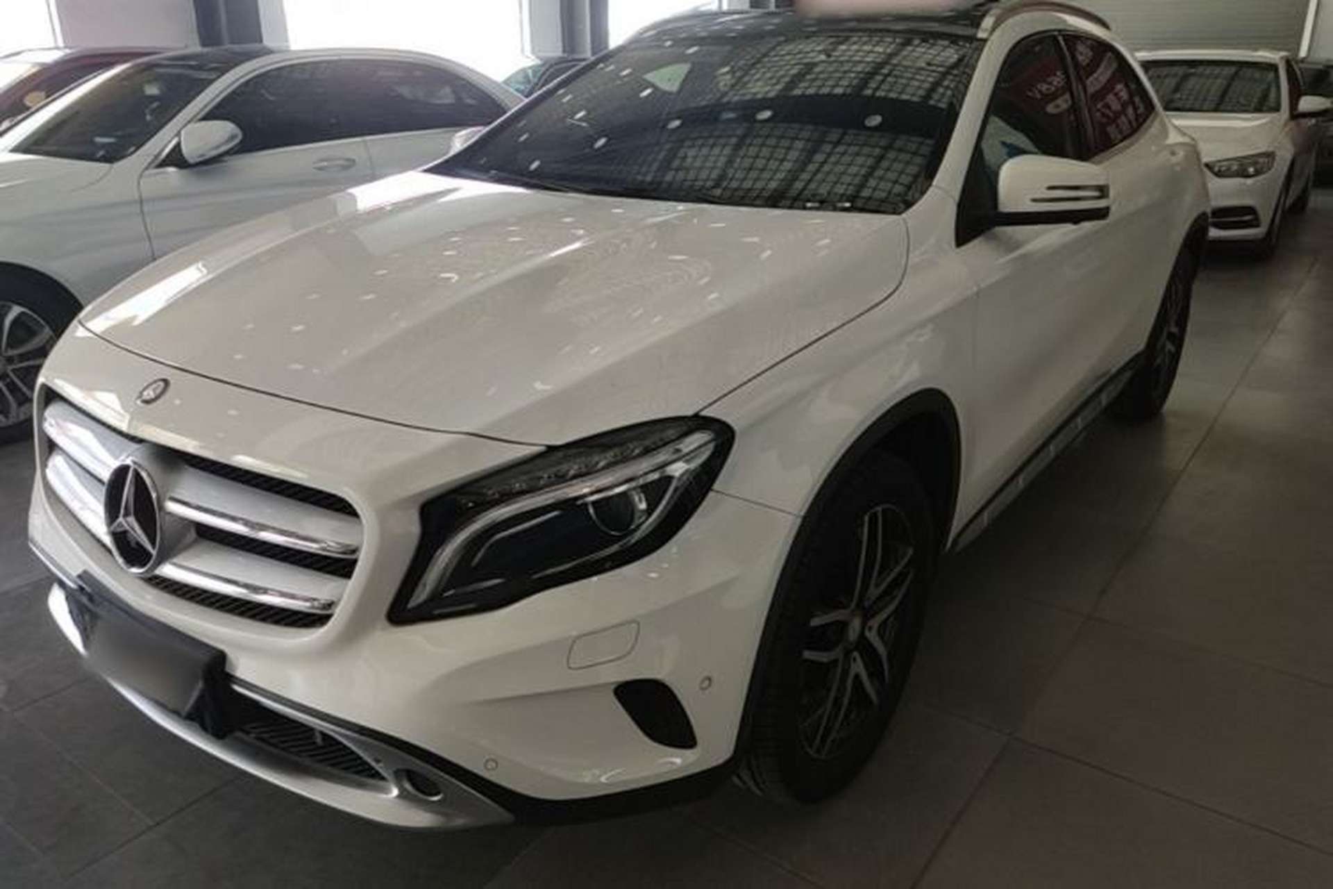 Used Mercedes-Benz GLA 2016 GLA 220 4MATIC Fashion Edition Front Left 45 Deg