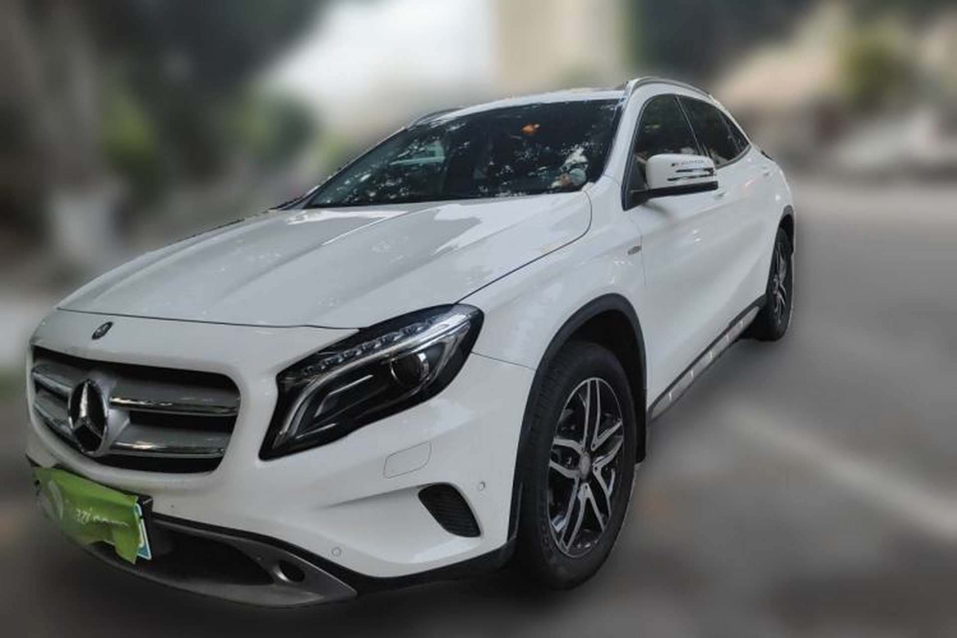 Used Mercedes-Benz GLA 2016 GLA 200 Fashion Model Front Left 45 Deg